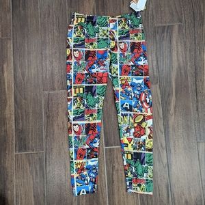 New Marvel Leggings M/L